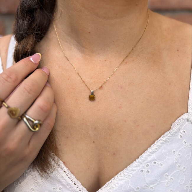 ZAG  Bijoux Goud ketting met tijgeroog bruine steen en subtiele glitters
