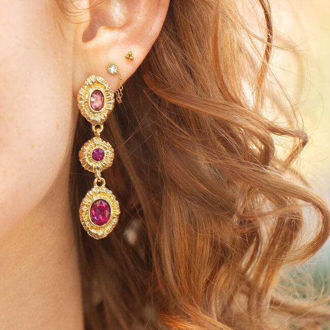 Biba Prachtige oorbellen in warme roze en fuchsia tinten met prachtige stenen