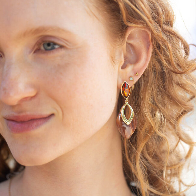 Biba caramel bruine Oorbellen met crystal steen