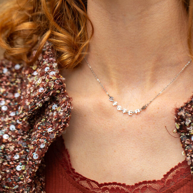 Zilver ketting met tekst sisters