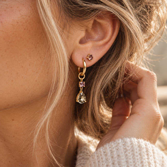IXXXI iXXXi prachtige oorbellen in burgundy smokey crystal steen