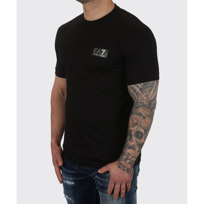 Zwart t-shirt met EA7 logo patch