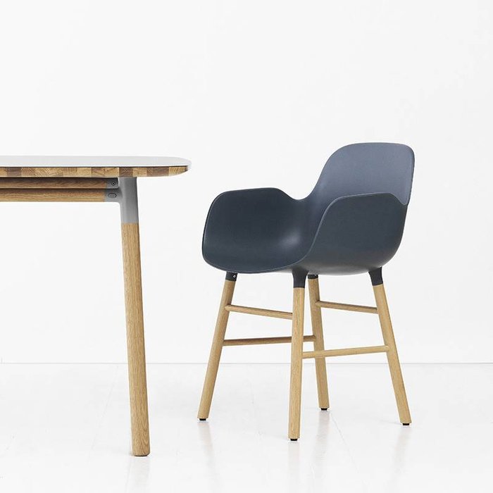 Normann Copenhagen Form Armchair Chêne