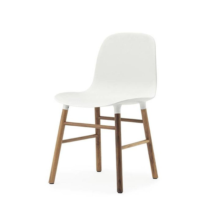 Normann Copenhagen Form Chair Walnoot
