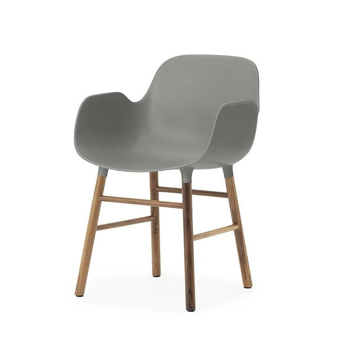 Normann Copenhagen Form Armchair Walnoot