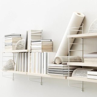String Etagère Pocket Bois de frêne-Blanche