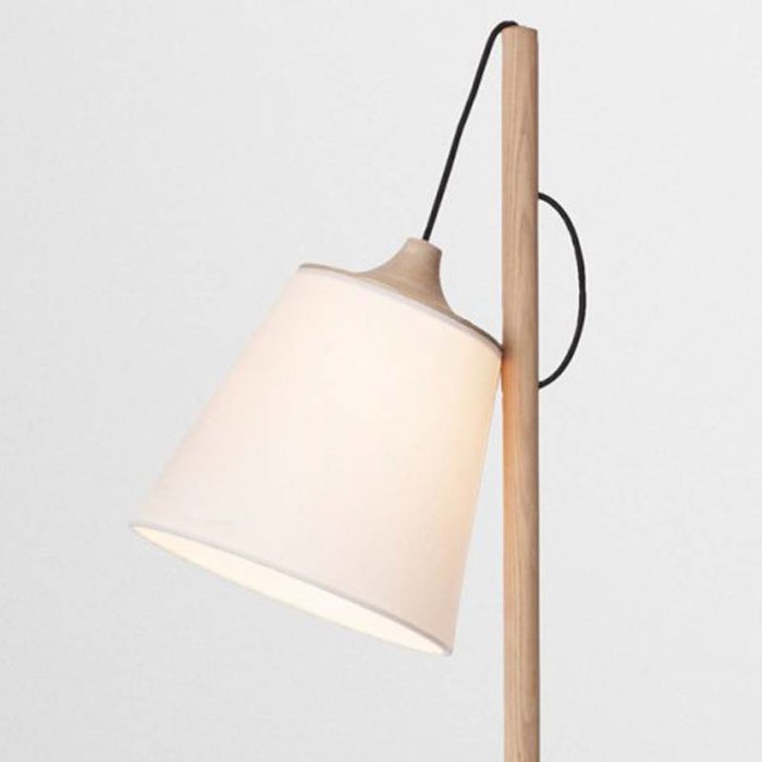 Muuto Pull lampadaire