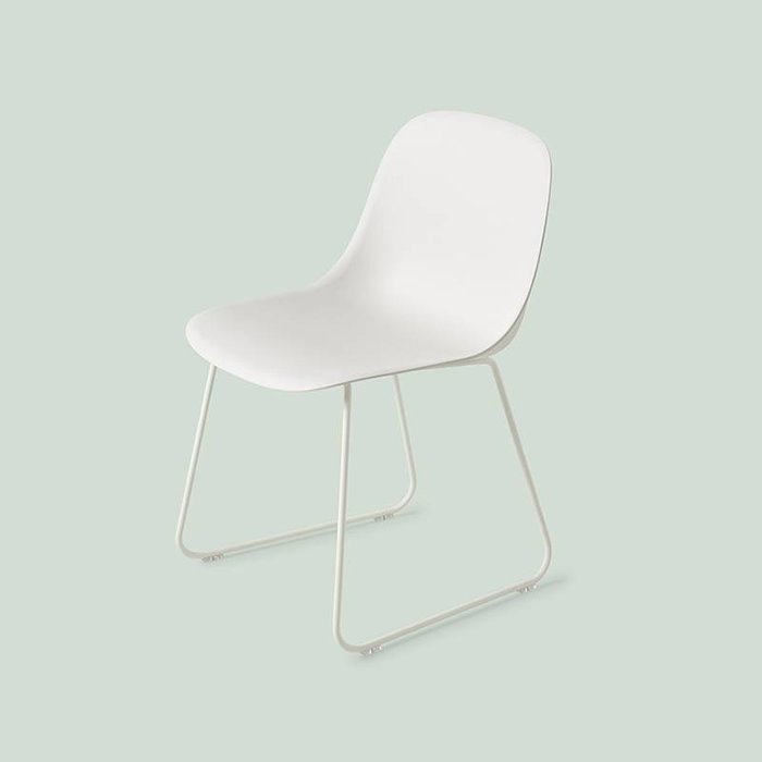Muuto Fiber Side Chair pieds traineaux