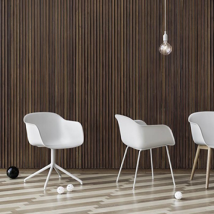 Muuto Fiber Armchair dessous pivotant