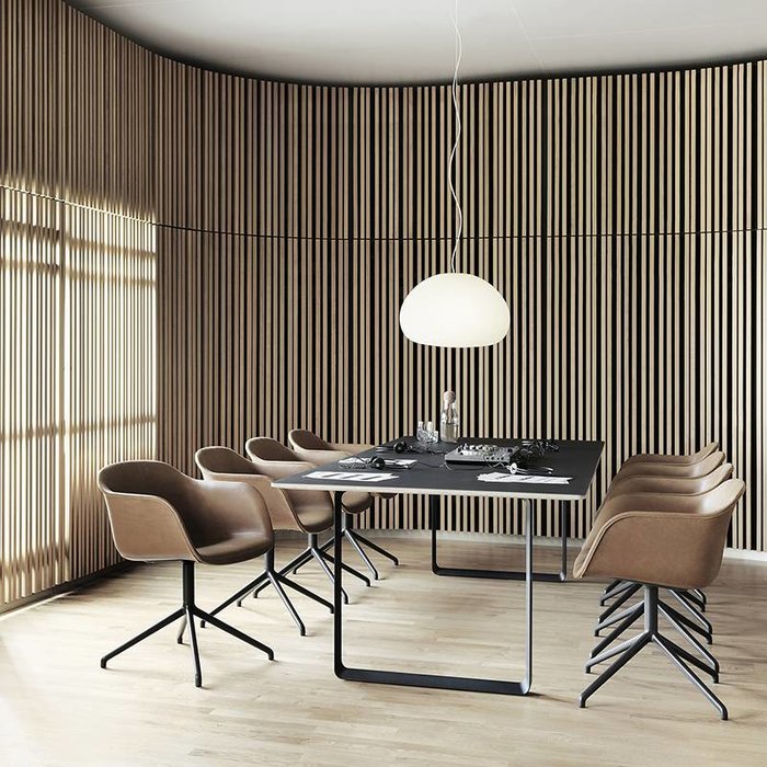 Muuto Fiber Armchair draaibaar onderstel