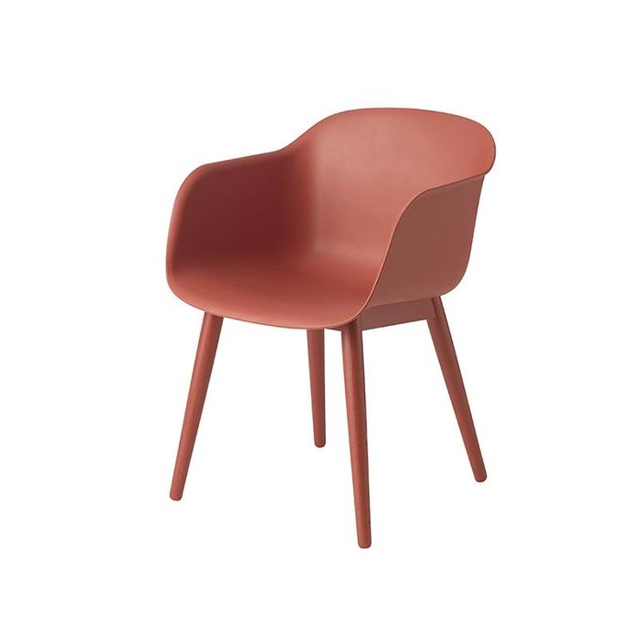 Muuto Fiber Armchair houten onderstel