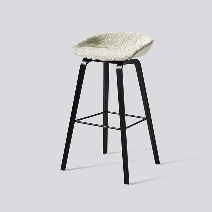 HAY Barkruk 'About A Stool' AAS33 zwart-gestoffeerd