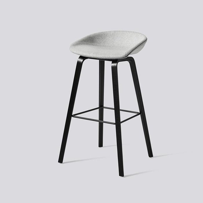 HAY Barkruk 'About A Stool' AAS33 zwart-gestoffeerd