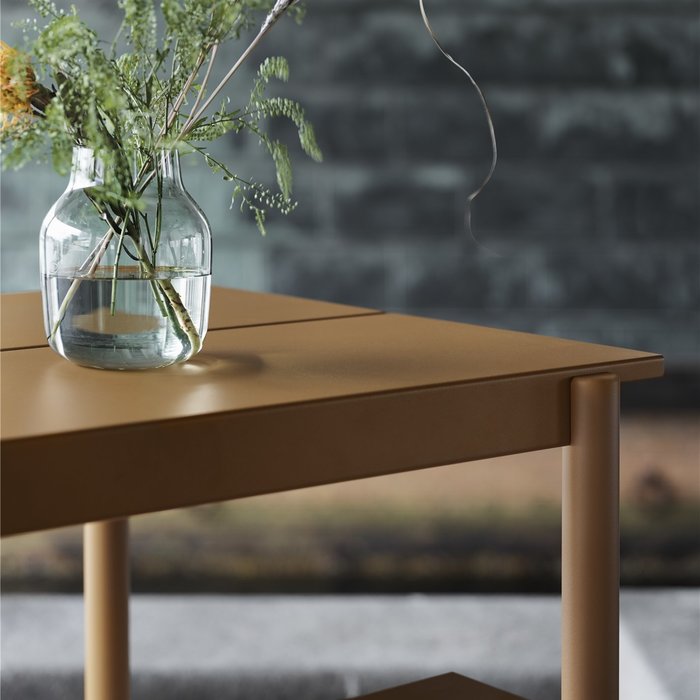 Muuto le set Linear avec table 200x80 + 2 banques 170x34