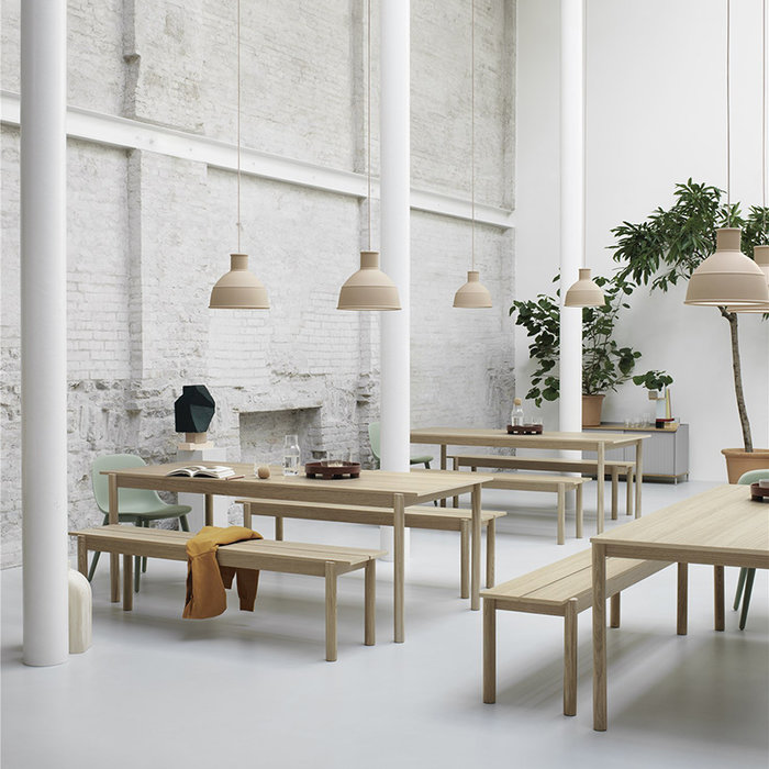 Muuto Linear bank eik