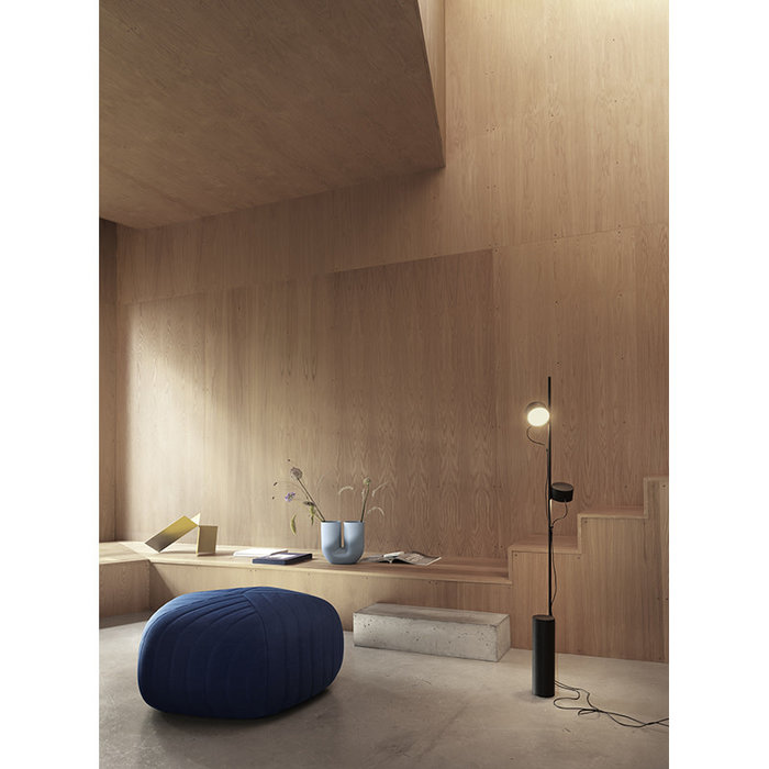 Muuto Post Vloerlamp