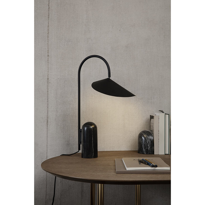 Fermliving Arum tafellamp