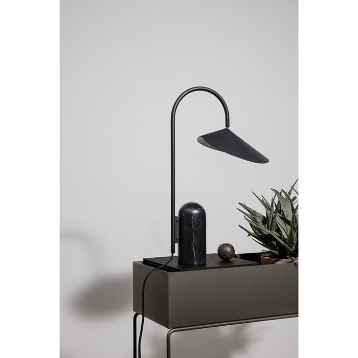 Fermliving Arum tafellamp