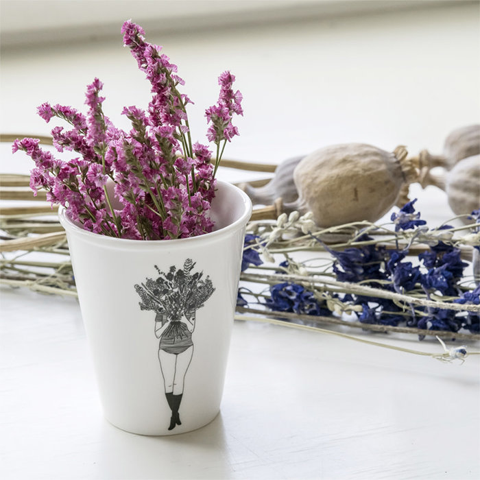 helen b Beker - Flowergirl