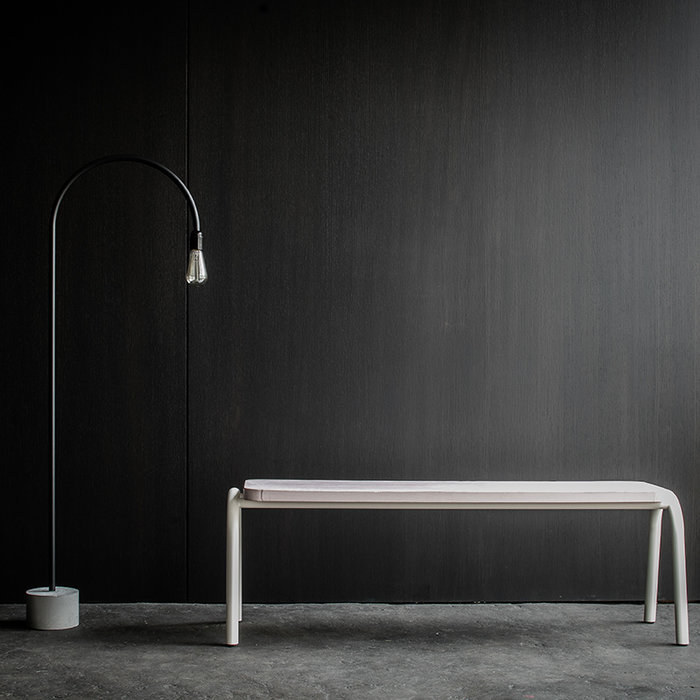 bultin Bul045 vloerlamp h1400 - concrete grey base