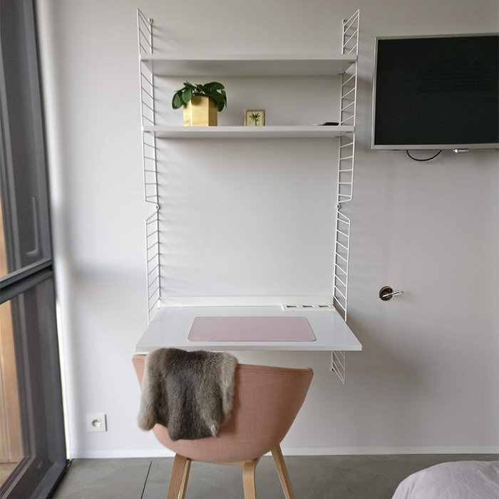 String Bureau mural configuration 1