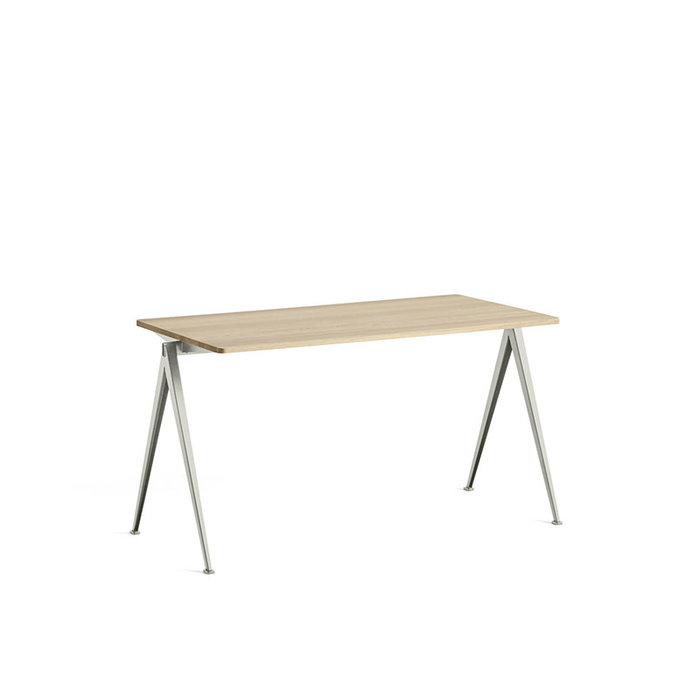 HAY Pyramid tafel 01 - beige stalen frame