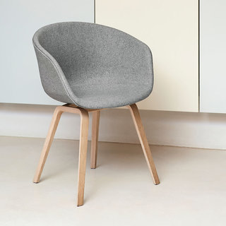 HAY AAC23 chair (rembourrage complet)