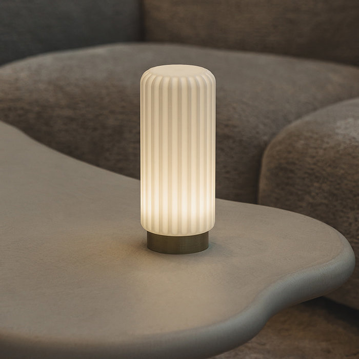 Atelier Pierre Lampes Dentelles H 29 cm