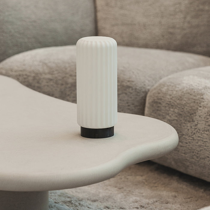 Atelier Pierre Lampes Dentelles H 29 cm