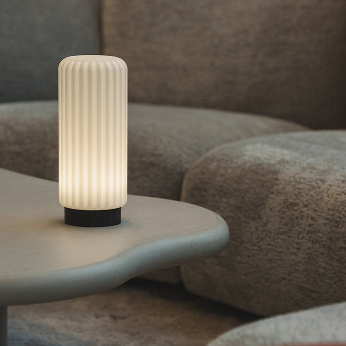 Atelier Pierre Lampes Dentelles H 29 cm