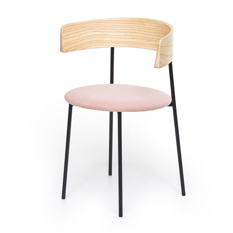 Markeer Veraangenamen voorzetsel Friday chair naturel met armleuning - Fest Amsterdam / LIVINGDESIGN -  Livingdesign