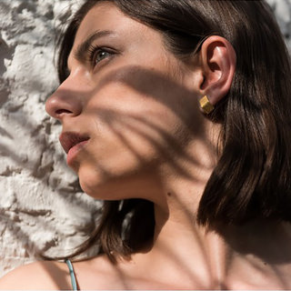 Fleur fatale Boucles d'oreilles pliées 1