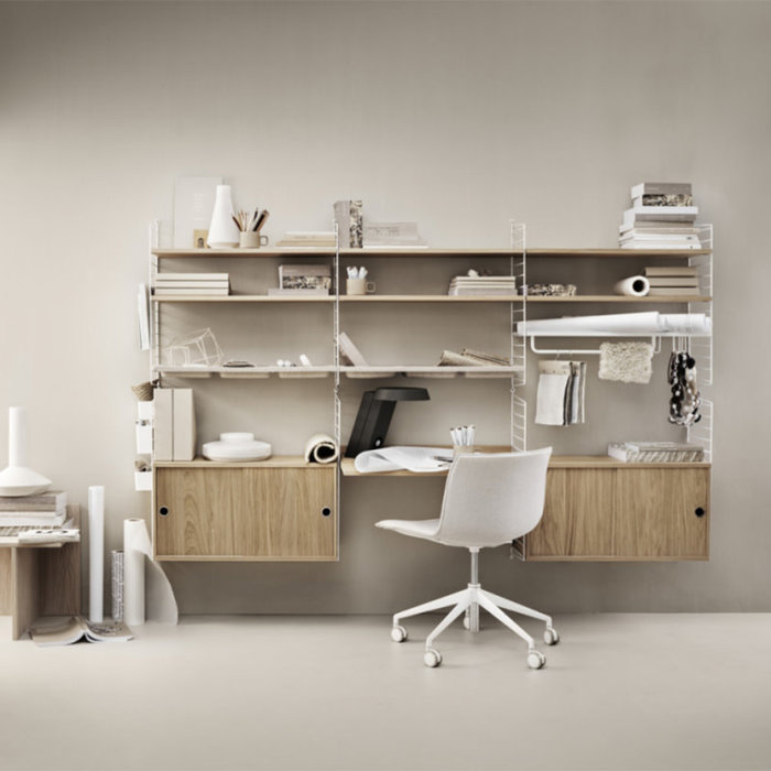 String Wandconfiguratie 42  met  bureau - String