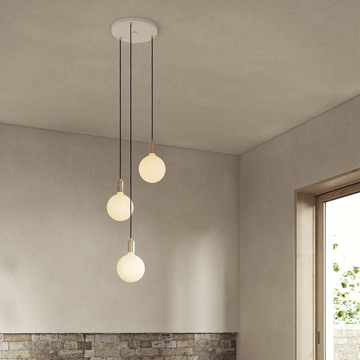 Tala LED Suspension triple en laiton avec plafonnier blanc - Tala LED