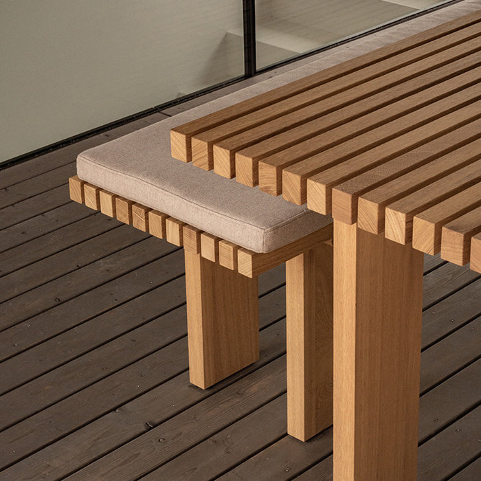 Studio Henk Ensemble d'éléments: table d'éléments + 2 bancs - Studio Henk