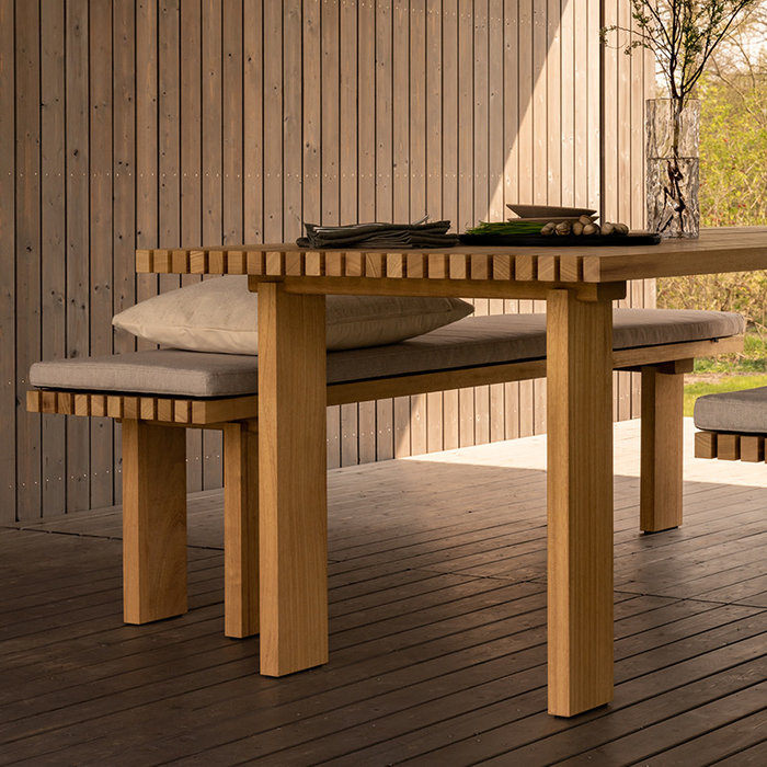 Studio Henk Ensemble d'éléments: table d'éléments + 2 bancs - Studio Henk