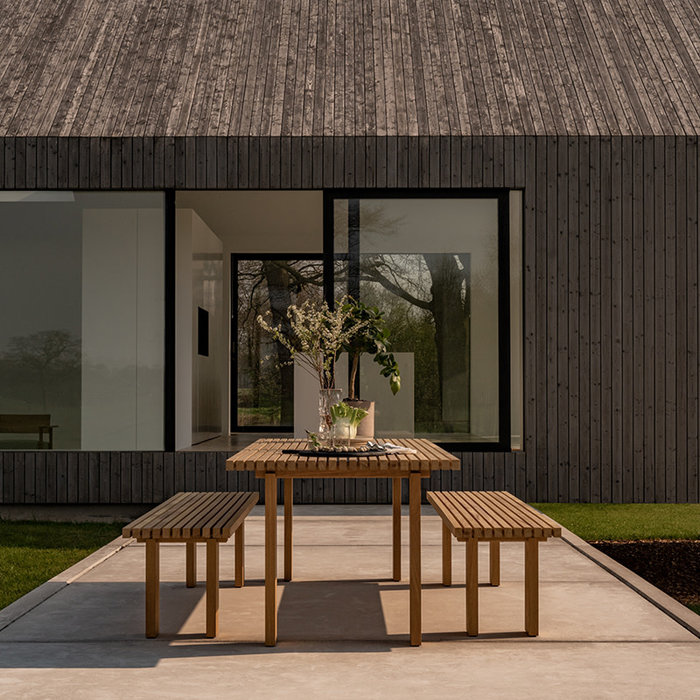 Studio Henk Ensemble d'éléments: table d'éléments + 2 bancs - Studio Henk