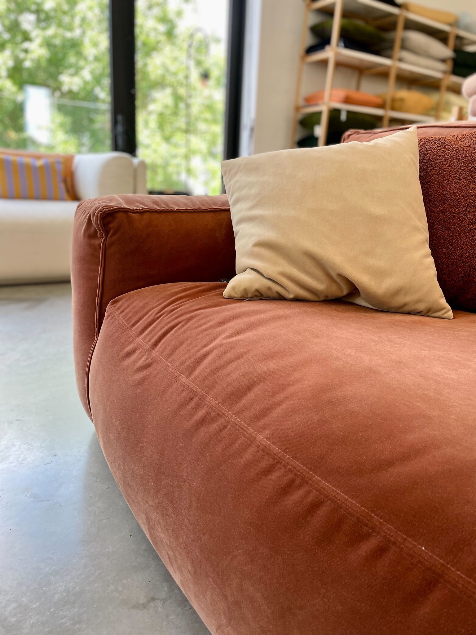 Fest Amsterdam Clay sofa - 3-zit sofa - Royal magnolia