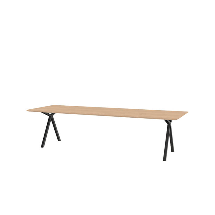 Studio Henk Table rectangulaire slim x-type - plateau chêne clair naturel