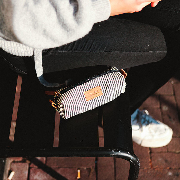 O MY BAG Pennenzak Signature Cotton/Camel Hunter Leather - O MY BAG