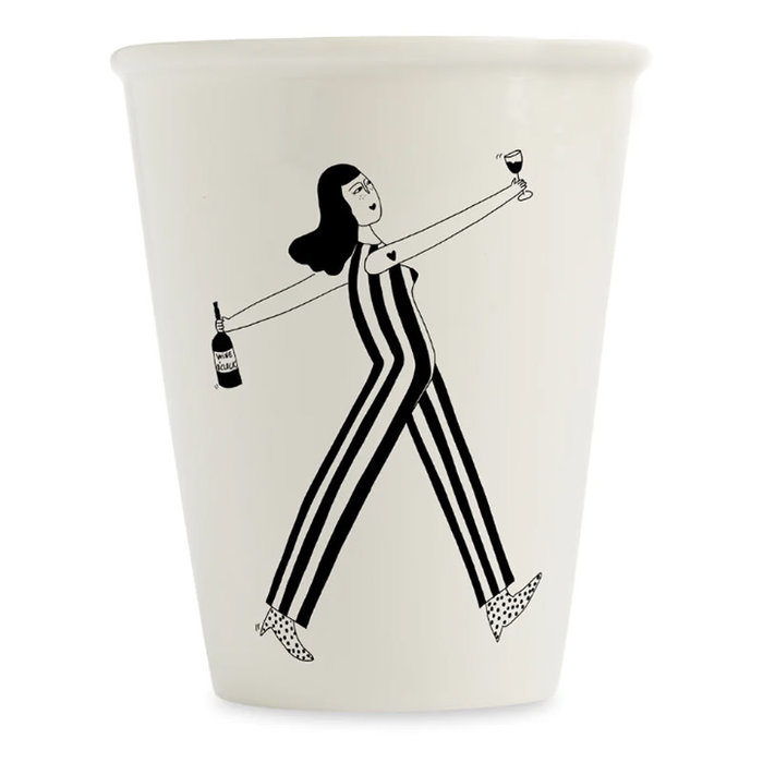 helen b Tasse - Wine o'clock
