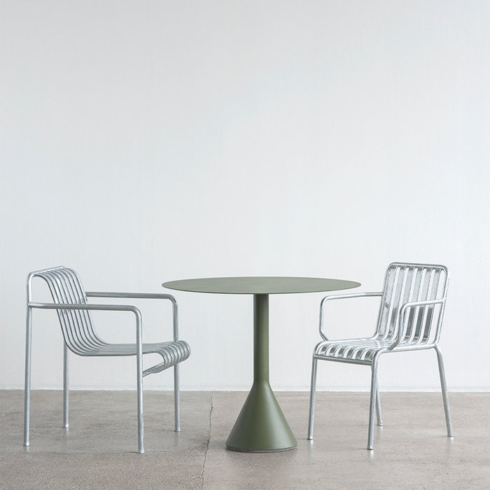 HAY Chaise de repas Palissade avec accoudoirs - HAY