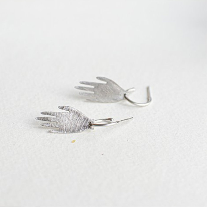 Fleur fatale Boucles d'oreilles Happy Things - Frida Kahlo Hands - Fleur Fatale