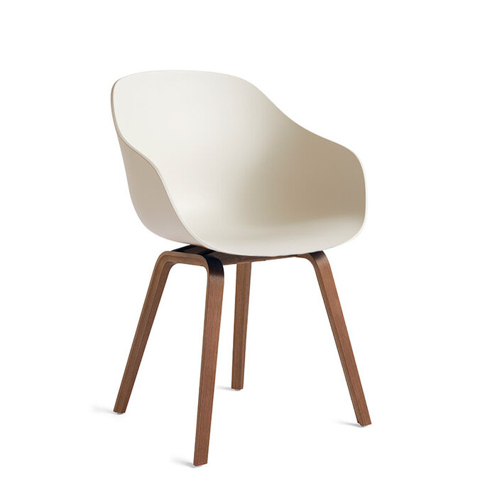 HAY AAC222 - natural lacquered walnut frame