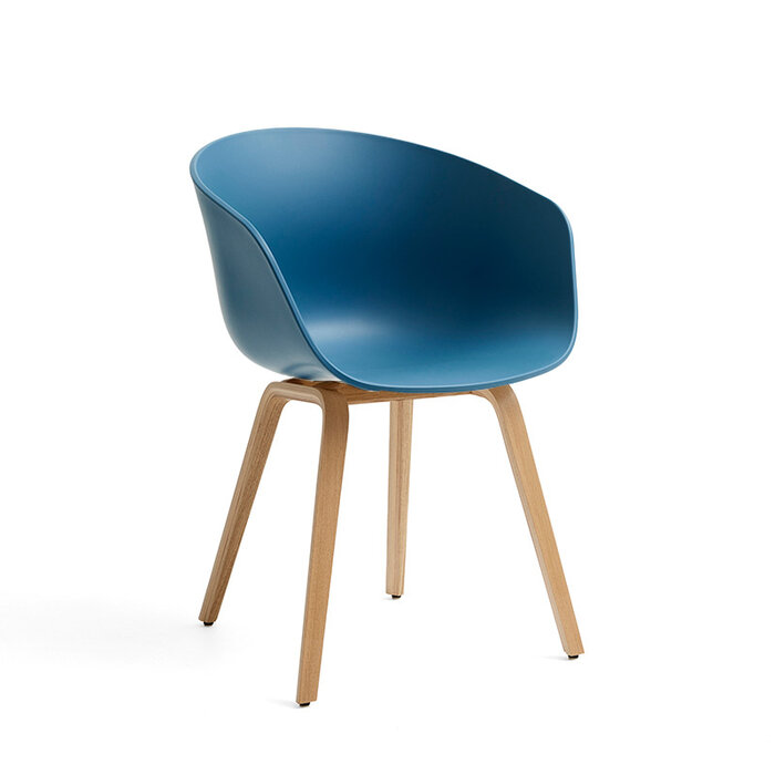 HAY AAC22 - Natural Water-Based Lacquered Oak Veneer Frame