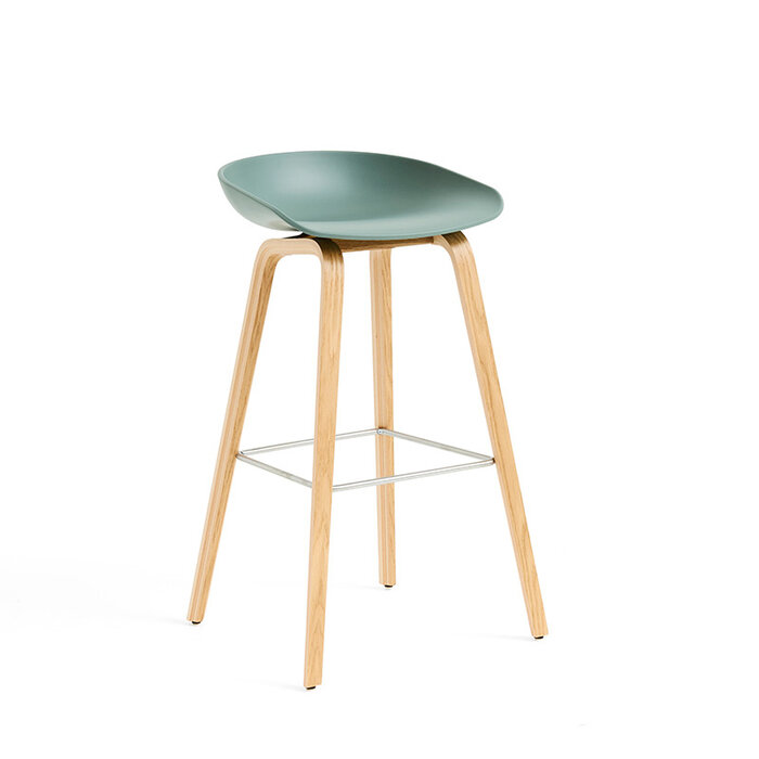 HAY AAS32 tabouret de bar - frame natural water based lacquered  oak veneer
