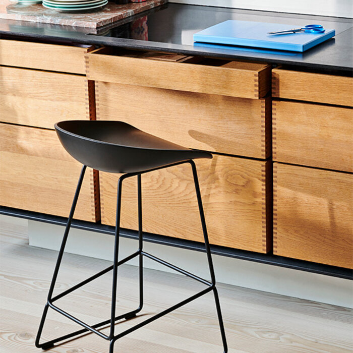 HAY AAS38 tabouret de bar - black powder coated frame