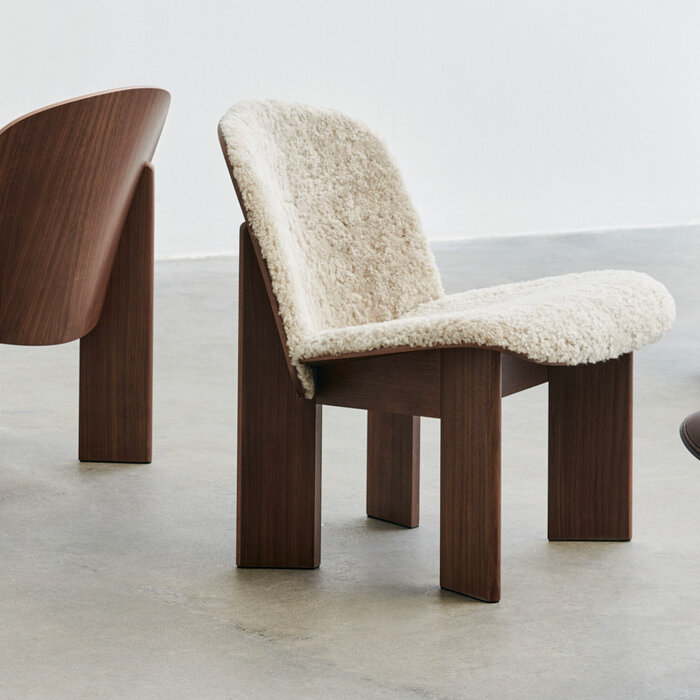 HAY Chaise longue Chisel - Noyer laqué à l'eau - Peau de mouton Mohawi 21