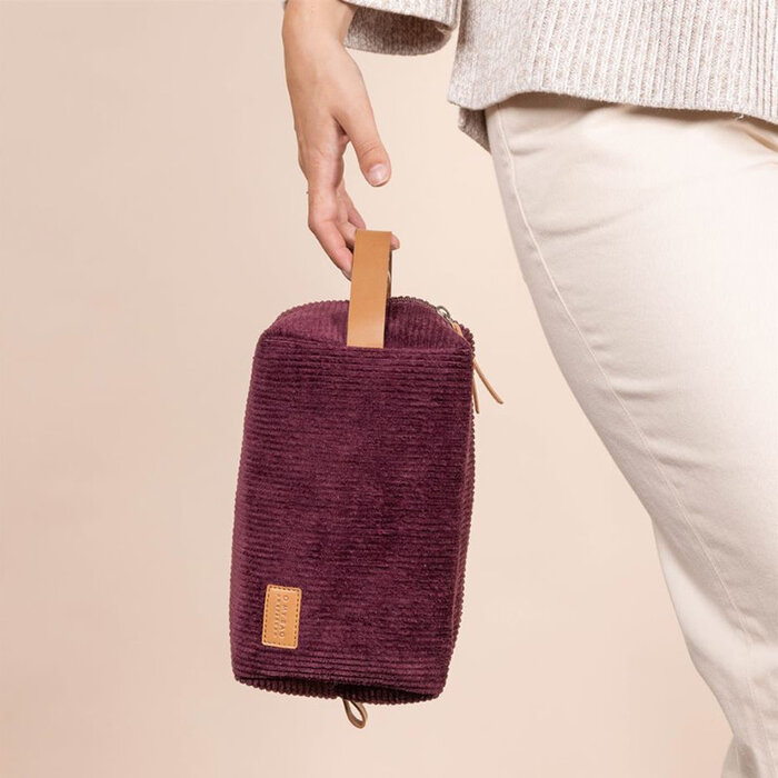 O MY BAG Ted Toilettas - Burgundy Corduroy / Cognac Apple Leather (Large)