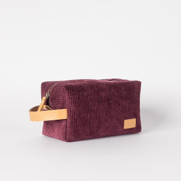 O MY BAG Ted Toilettas - Burgundy Corduroy / Cognac Apple Leather (Large)